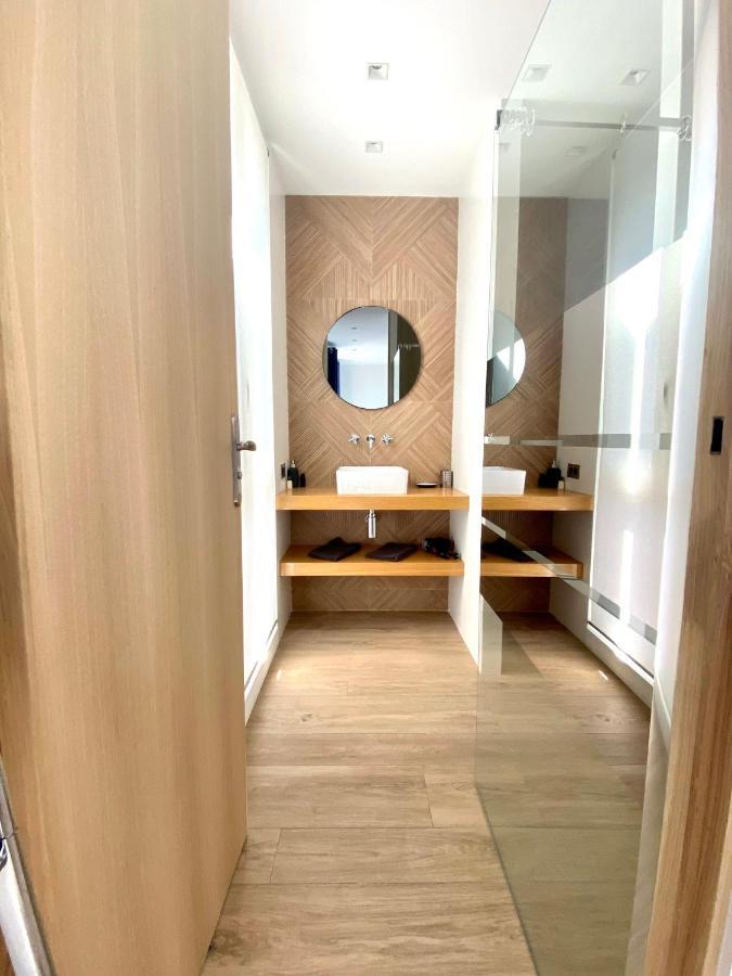 Magnifique Studio A Deux Pas Du Port De Saint-Tropez Kültér fotó